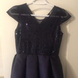 Girls dress